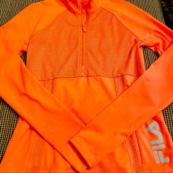 Fila Tops - FILA SPORT RUNNING BLOUSE SIZE SMALL